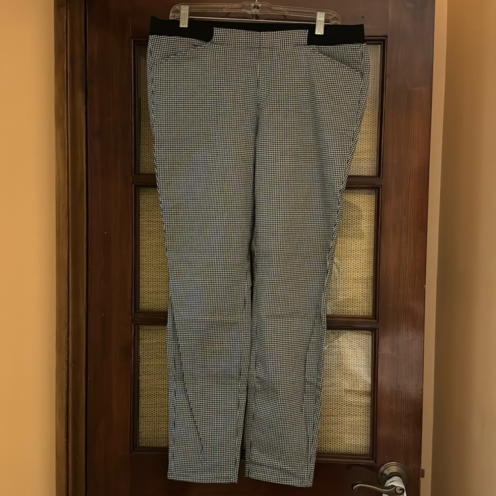 Uniqlo Heat-tech casual pants